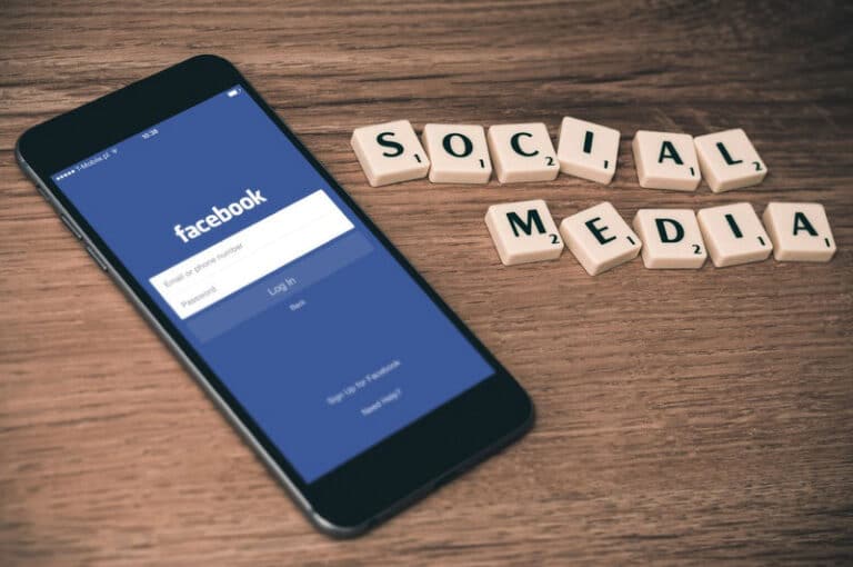 facebook-sur-mobile