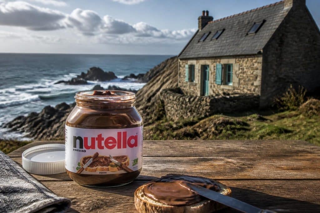 découvrez comment nutella met en lumière la bretagne avec une campagne publicitaire qui suscite des réactions, mettant en avant le label produit en bretagne.